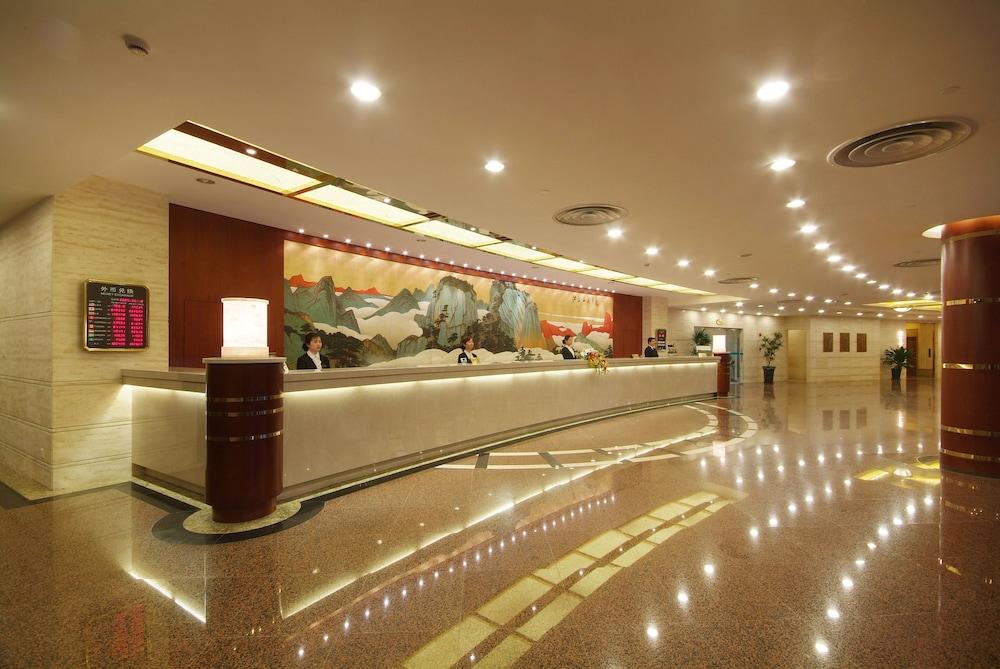 ジン ジャン パイン シティ ホテル 上海市 エクステリア 写真